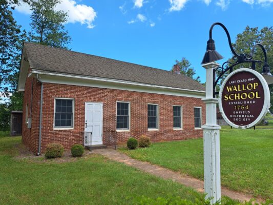 Wallop schoolhouse, Enfield CT
